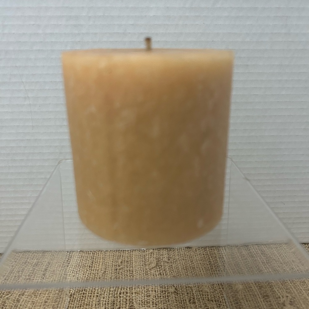 ROOT Timberline Candle 3 X 3 Sampquita Scented Retired. Hard to Find Scent